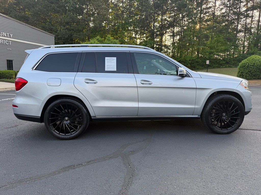 2013 Mercedes-Benz GL-Class Image 6