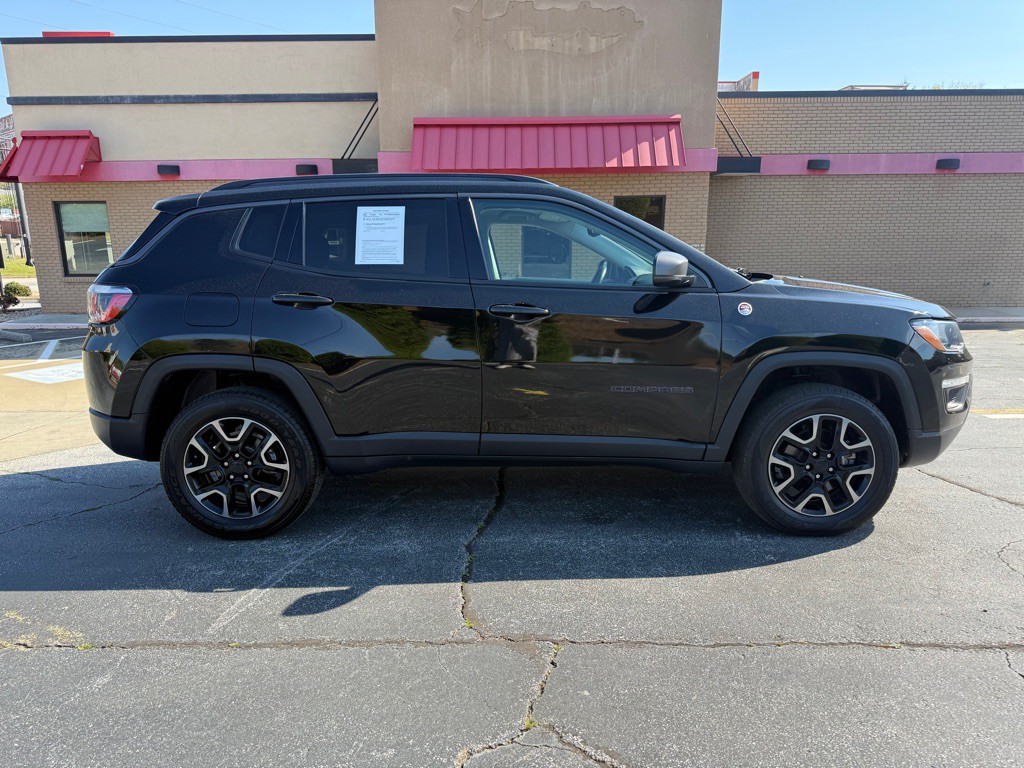 2019 Jeep Compass Image 6