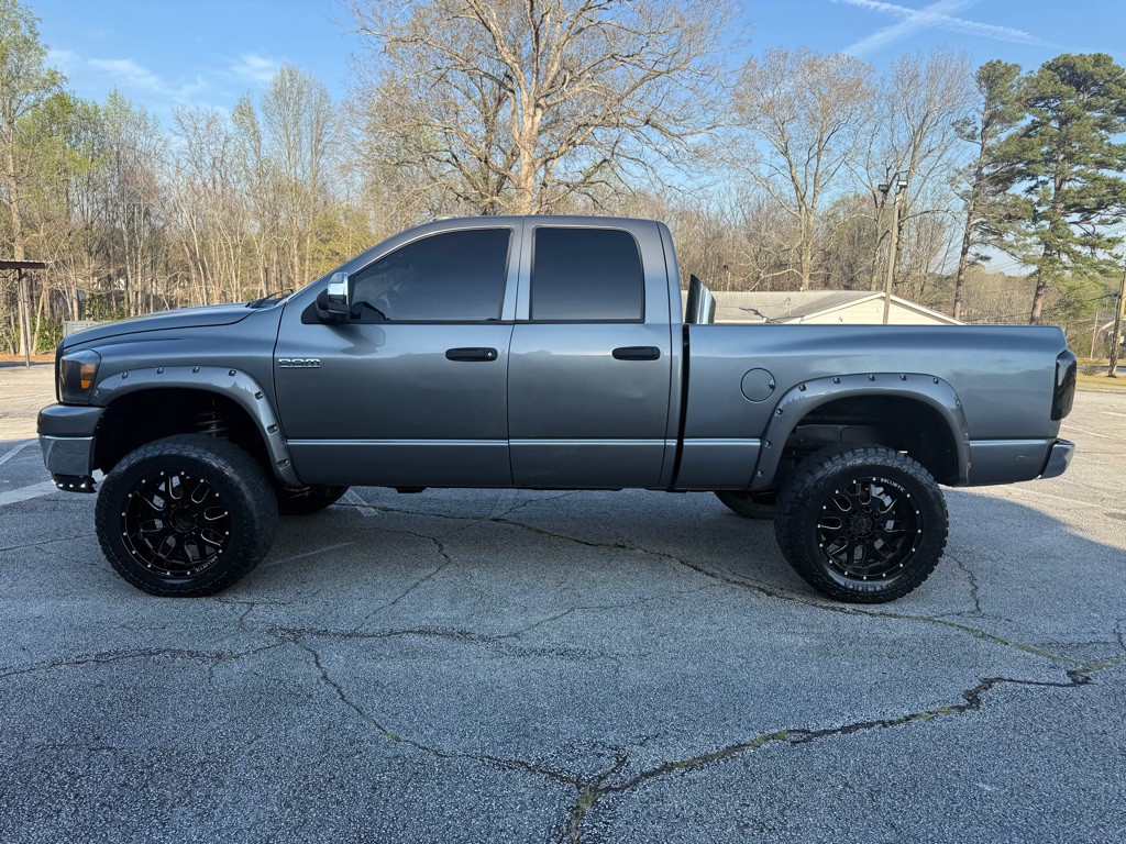 2007 Dodge Ram 2500 Image 2