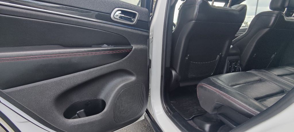 2018 Jeep Grand Cherokee Image 11