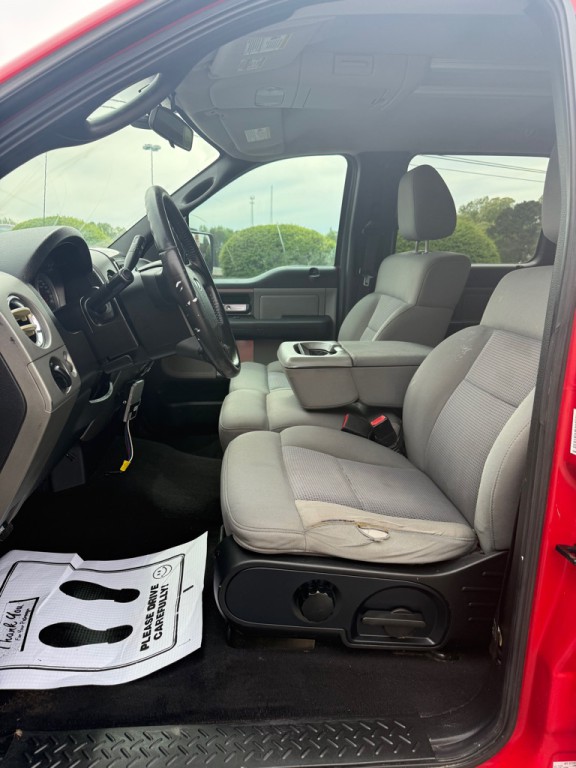 2004 Ford F-150 Image 8
