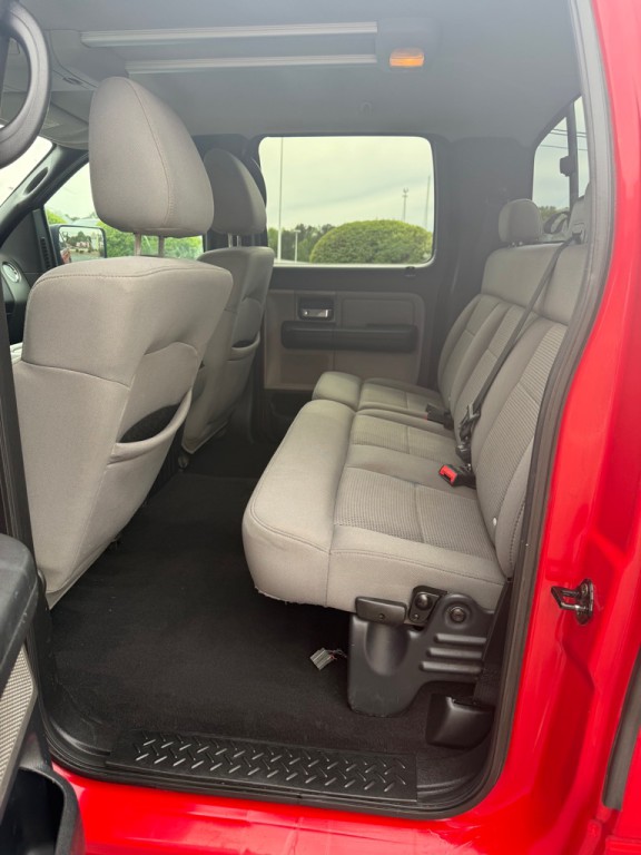 2004 Ford F-150 Image 9