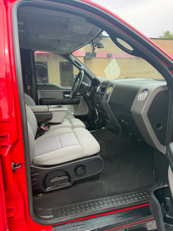 2004 Ford F-150 Image 11