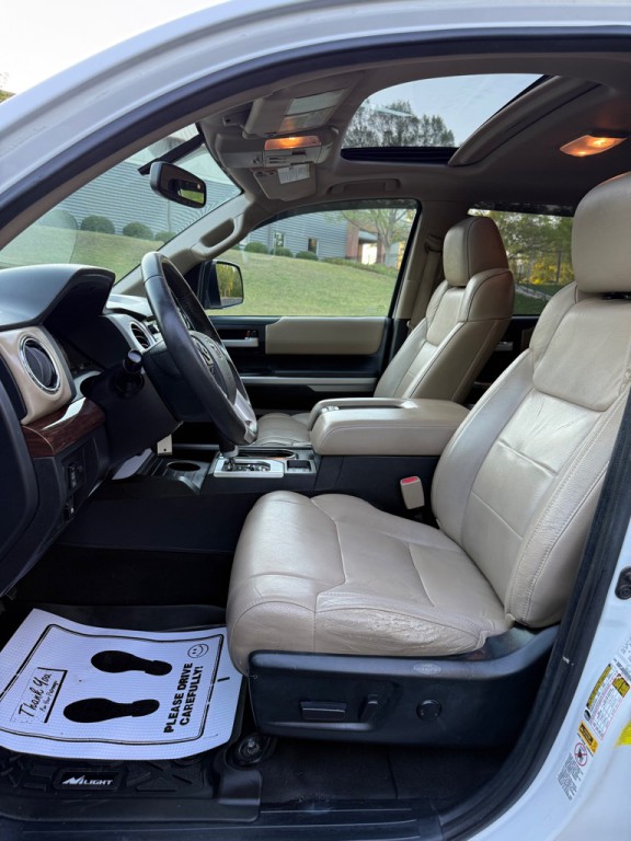 2014 Toyota Tundra Image 9