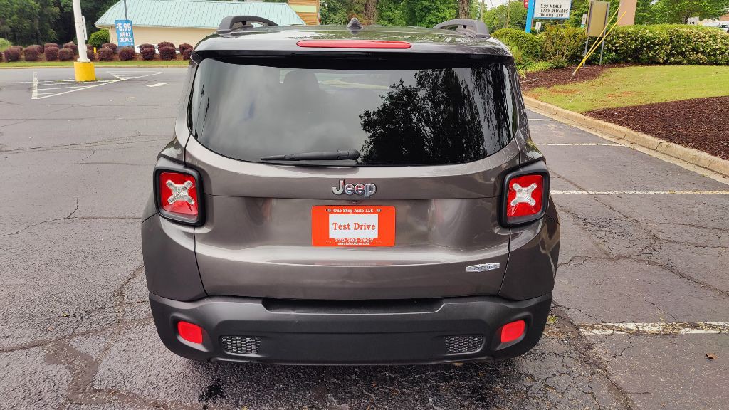 2016 Jeep Renegade Image 4
