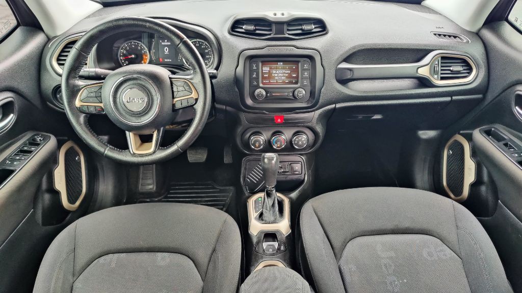 2016 Jeep Renegade Image 17