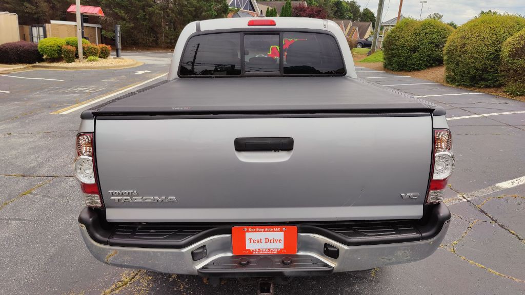 2014 Toyota Tacoma Image 2