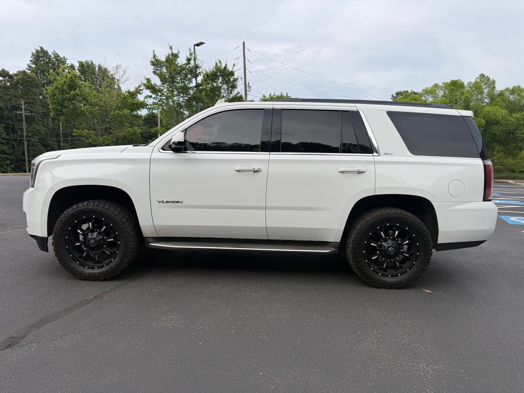 2016 GMC Yukon Image 2