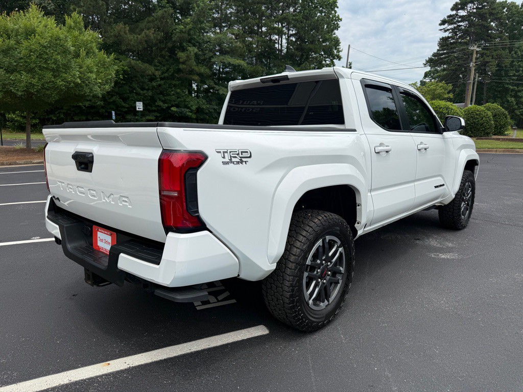 2024 Toyota Tacoma Image 5