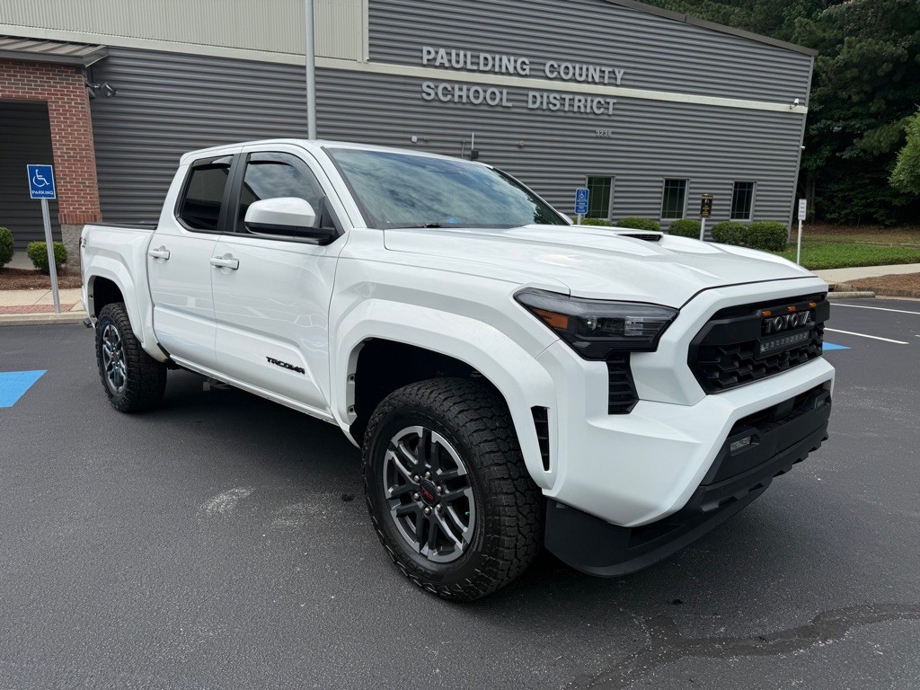 2024 Toyota Tacoma Image 7