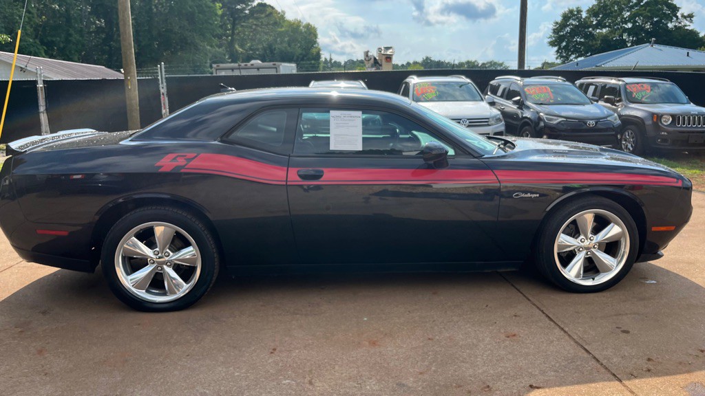 2015 Dodge Challenger Image 6