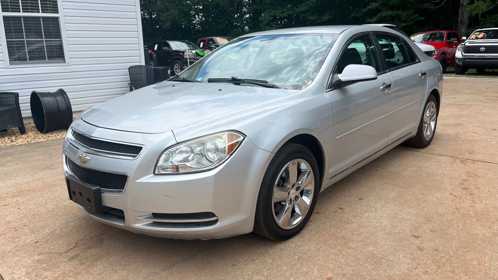 2012 Chevrolet Malibu Image 1