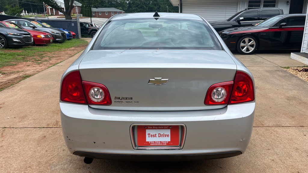 2012 Chevrolet Malibu Image 4