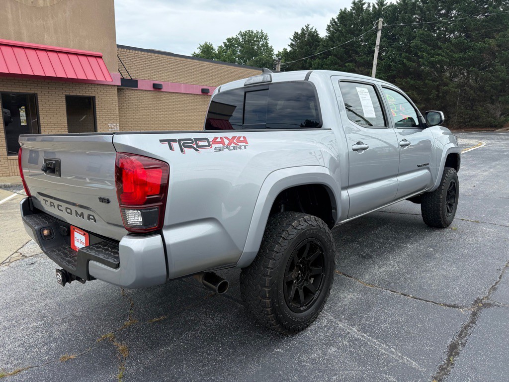 2019 Toyota Tacoma Image 5