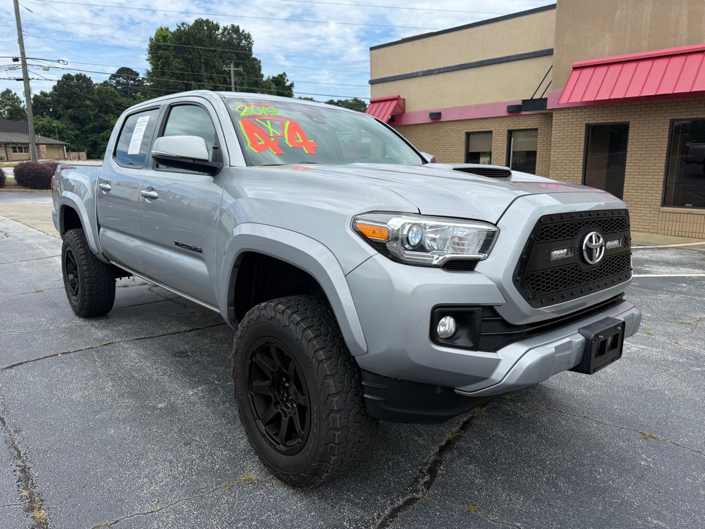 2019 Toyota Tacoma Image 7