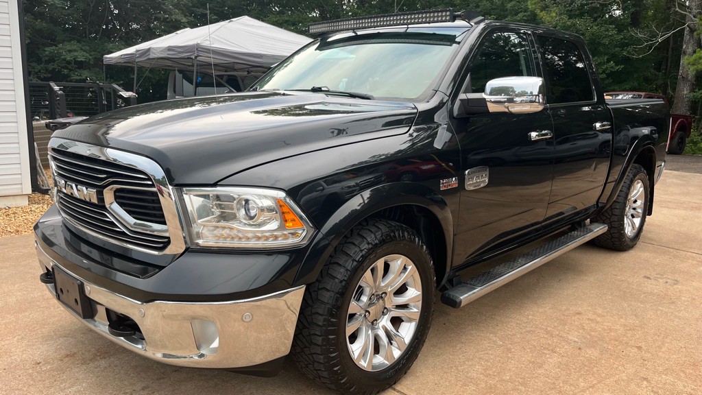 2017 RAM 1500 Image 1