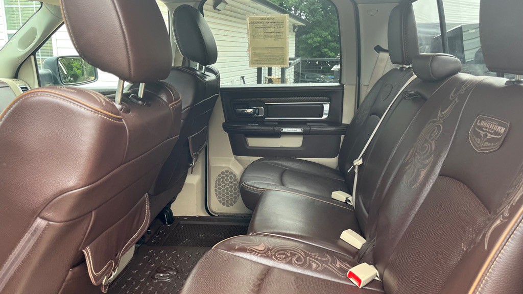 2017 RAM 1500 Image 12