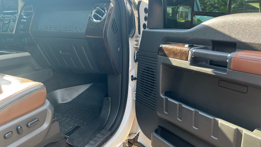 2014 Ford F-350 Image 16