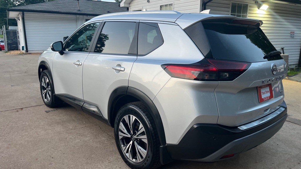 2023 Nissan Rogue Image 3