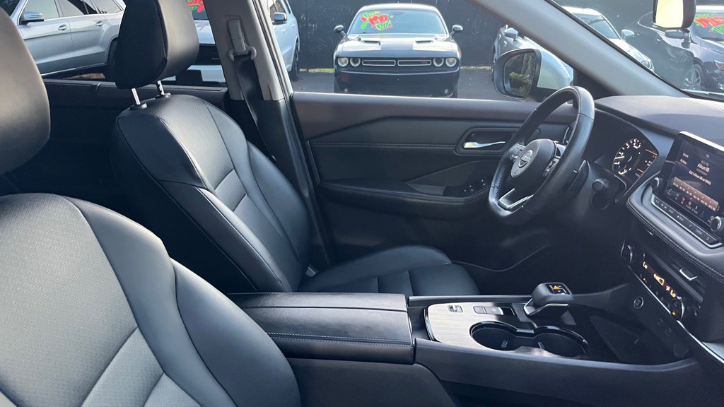 2023 Nissan Rogue Image 18