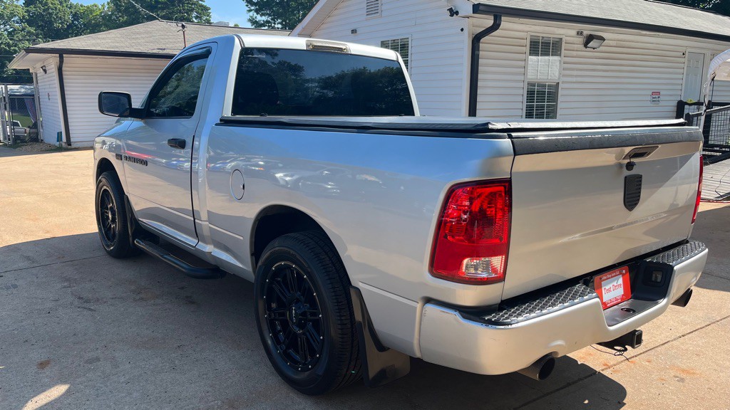 2011 Dodge Ram 1500 Image 3