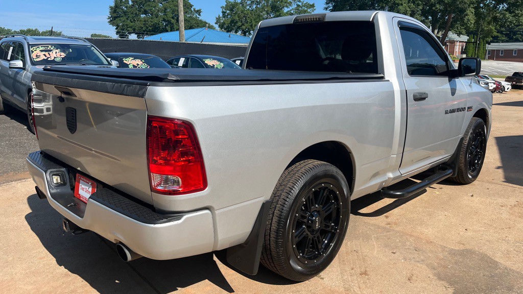 2011 Dodge Ram 1500 Image 5