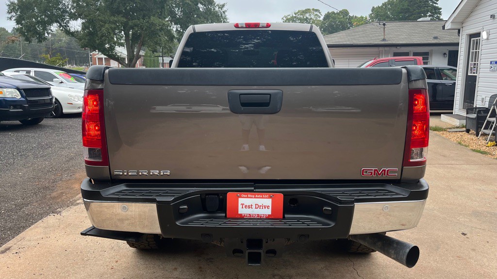 2011 GMC Sierra Image 4