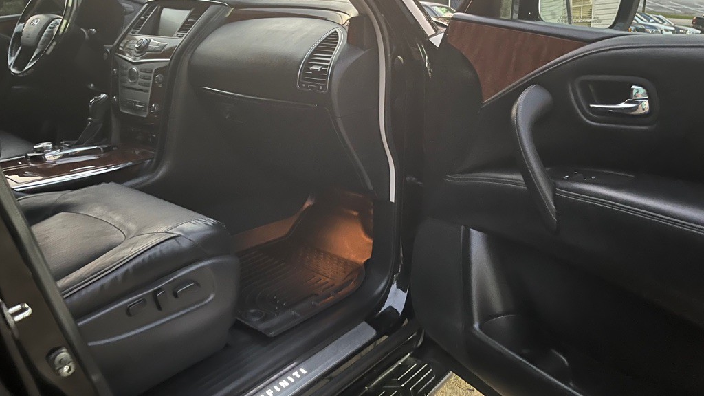 2019 INFINITI QX80 Image 14