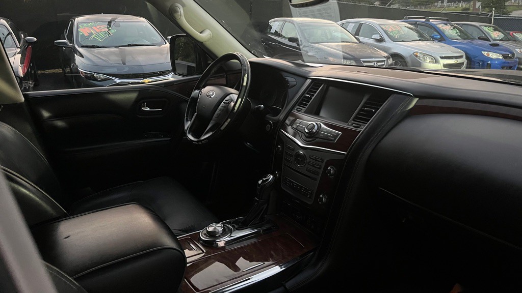 2019 INFINITI QX80 Image 15
