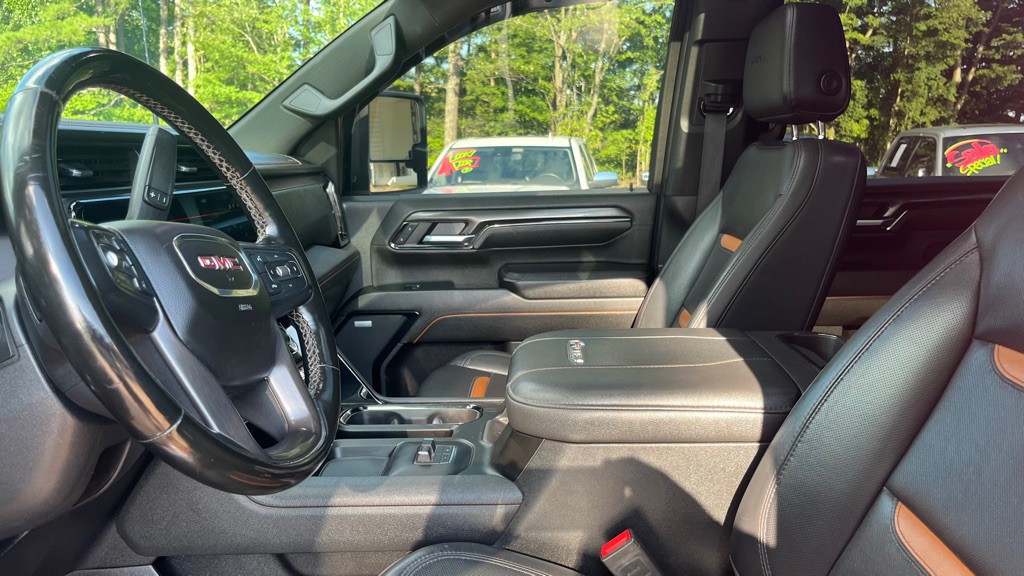 2024 GMC Sierra Image 11