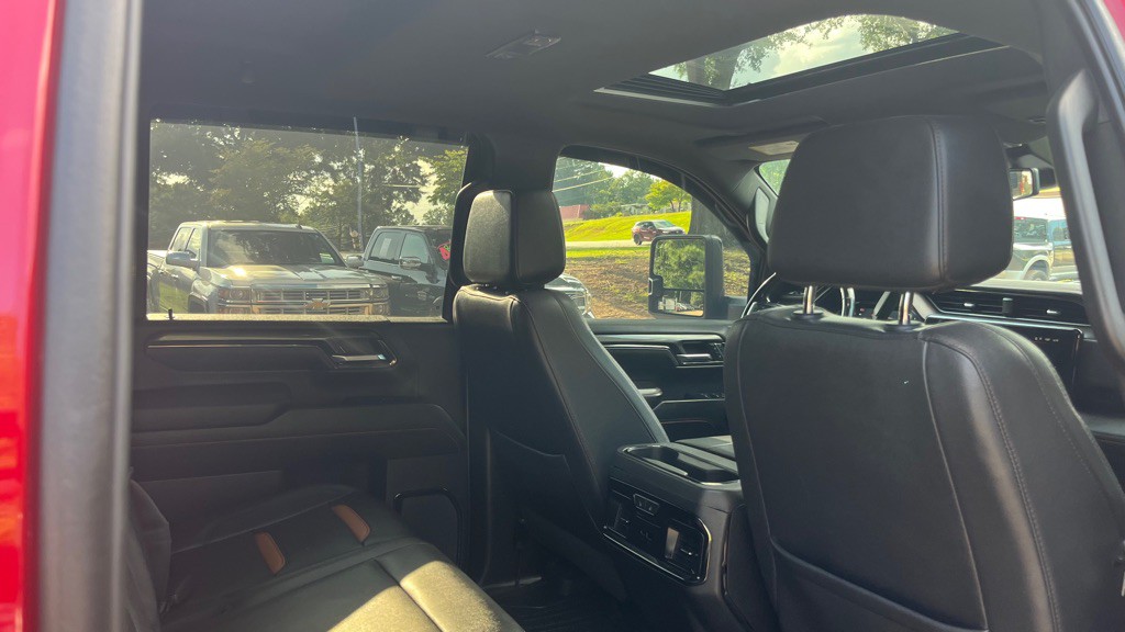 2024 GMC Sierra Image 14