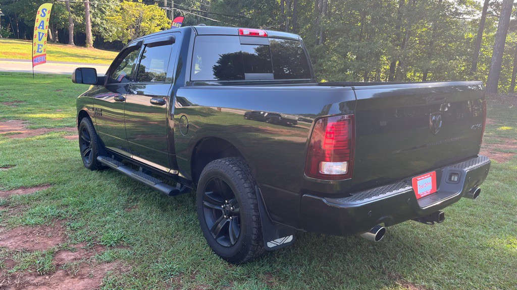 2016 RAM 1500 Image 3
