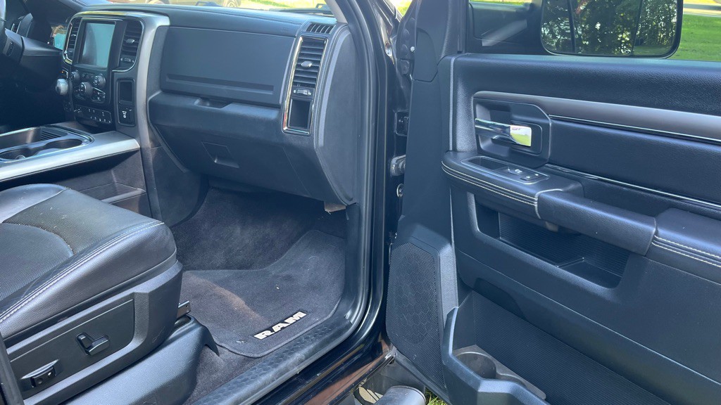 2016 RAM 1500 Image 15