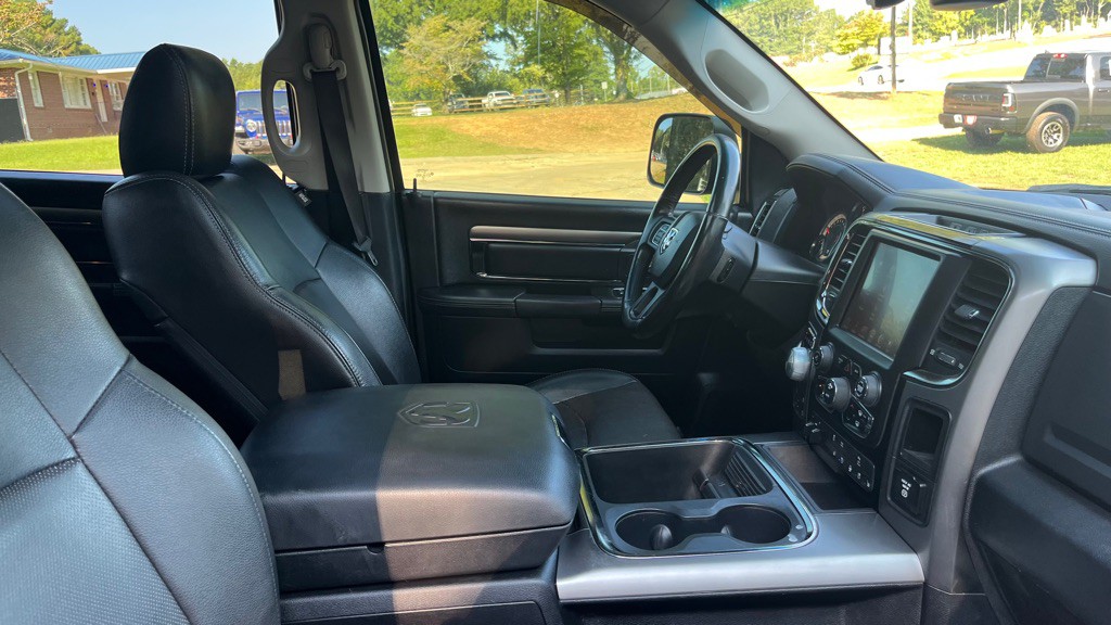 2016 RAM 1500 Image 17