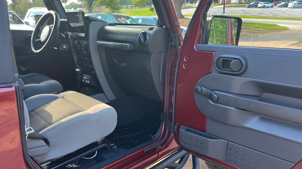 2007 Jeep Wrangler Image 13
