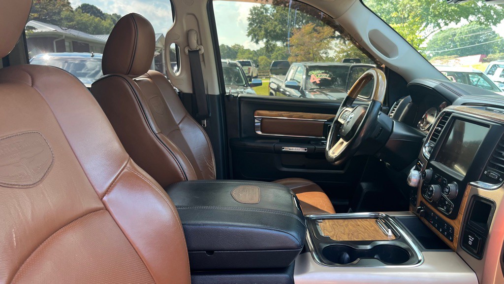 2016 RAM 1500 Image 17