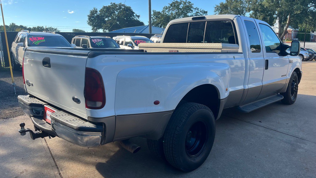 2003 Ford F-350 Image 5
