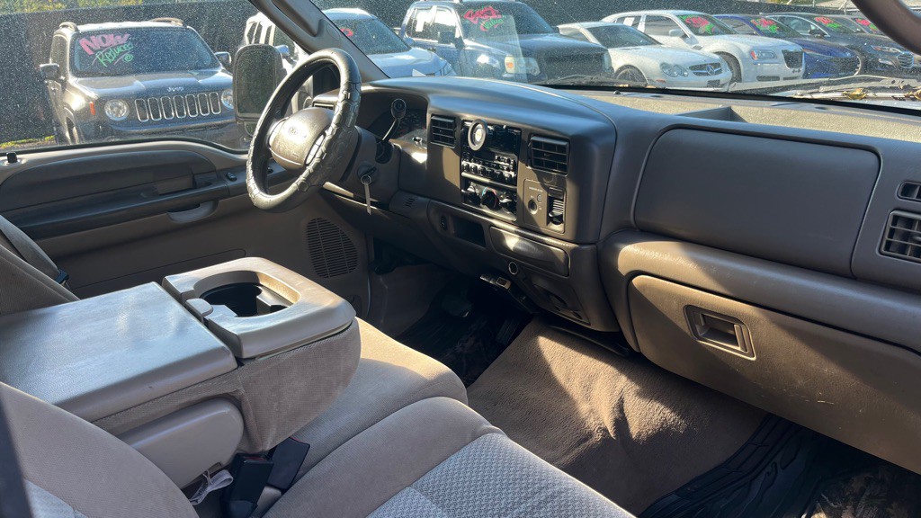 2003 Ford F-350 Image 15
