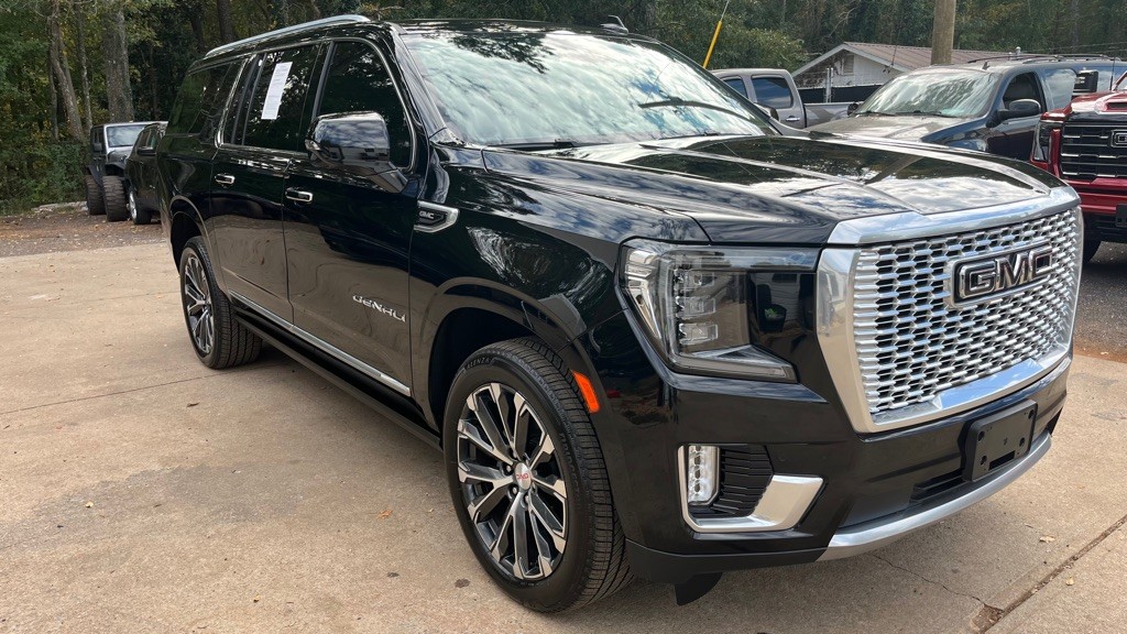 2023 GMC Yukon Image 7