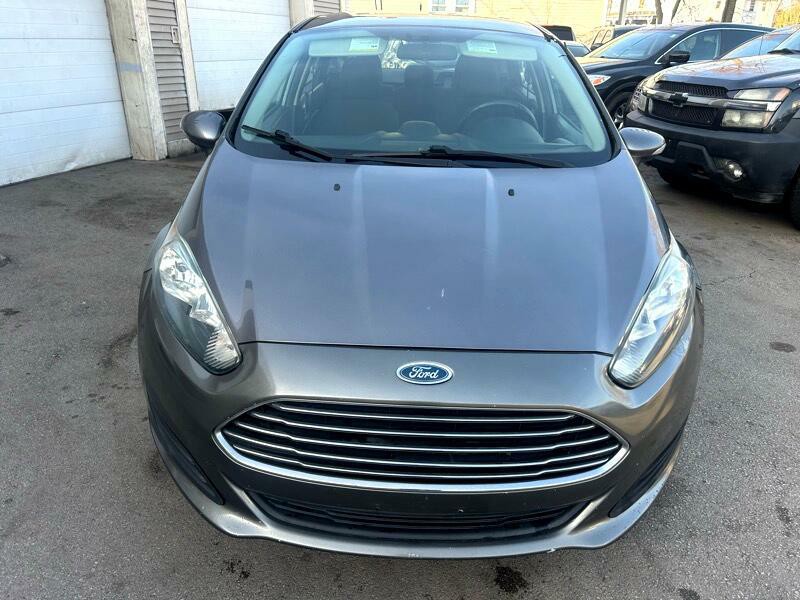2014 Ford Fiesta Image 3
