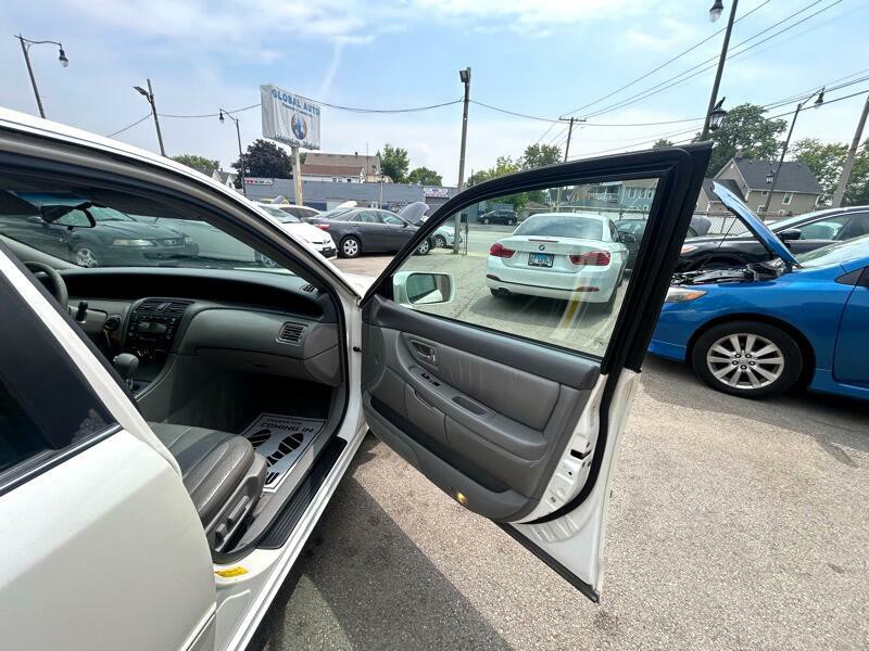 2003 Toyota Avalon Image 13