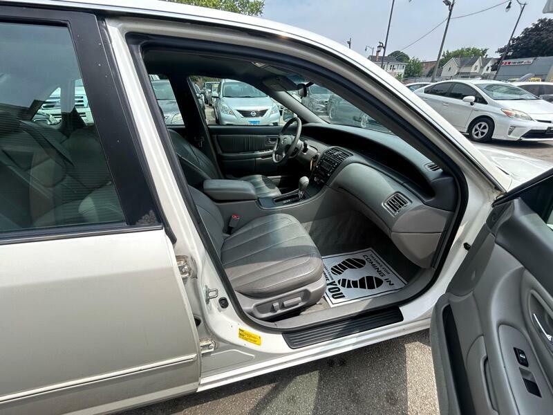 2003 Toyota Avalon Image 17