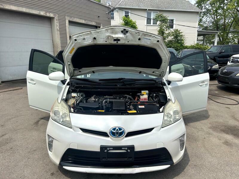 2013 Toyota Prius Image 3