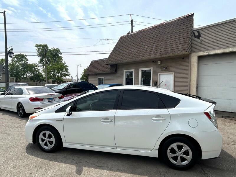 2013 Toyota Prius Image 8