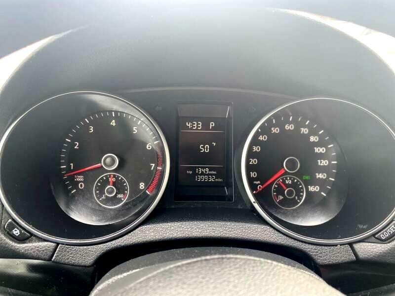 2010 Volkswagen Jetta Image 29