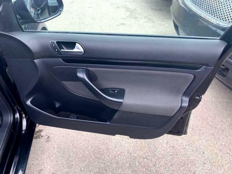2010 Volkswagen Jetta Image 31