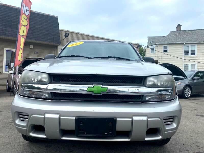 2008 Chevrolet Trailblazer Image 2