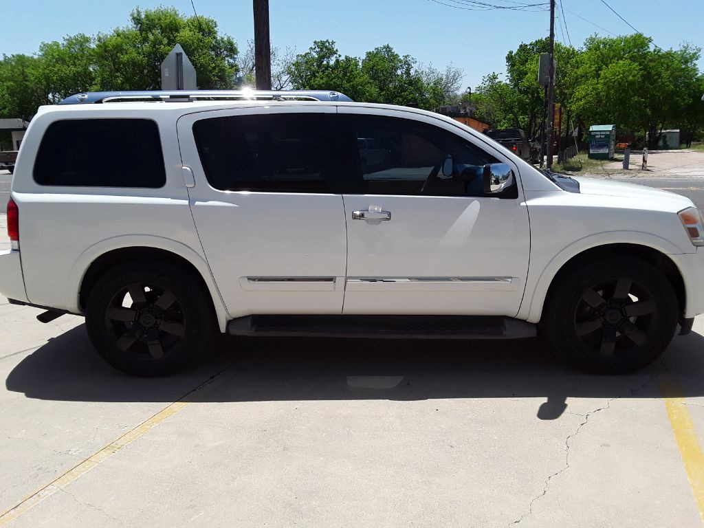 2010 Nissan Armada Image 5