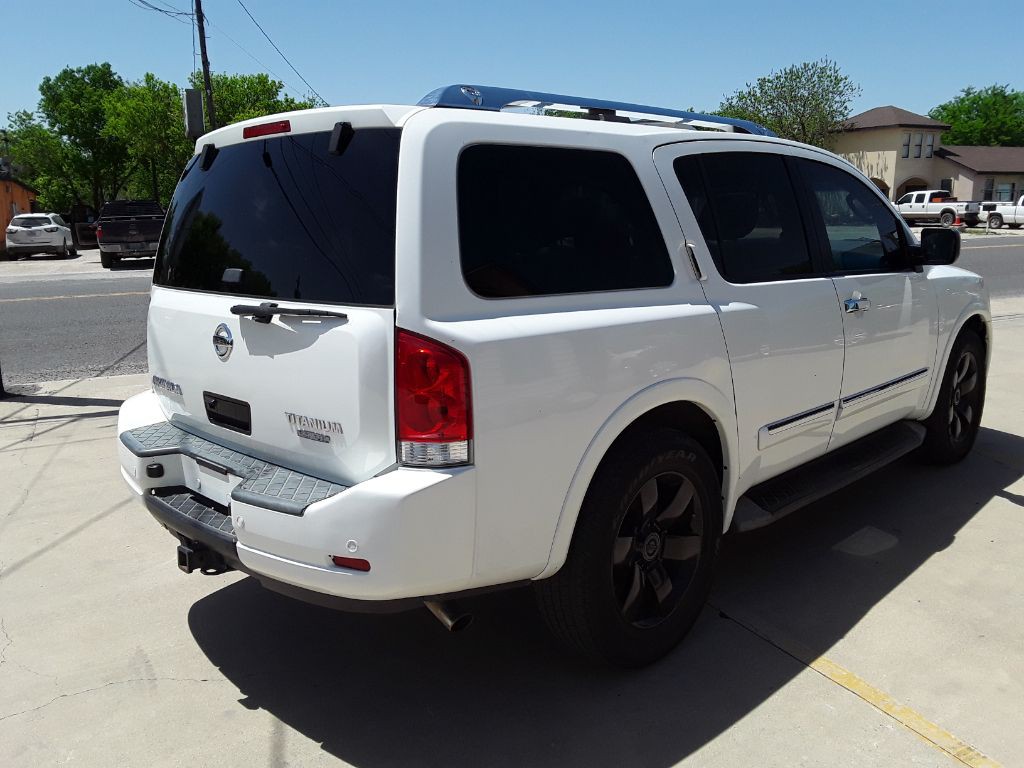 2010 Nissan Armada Image 6