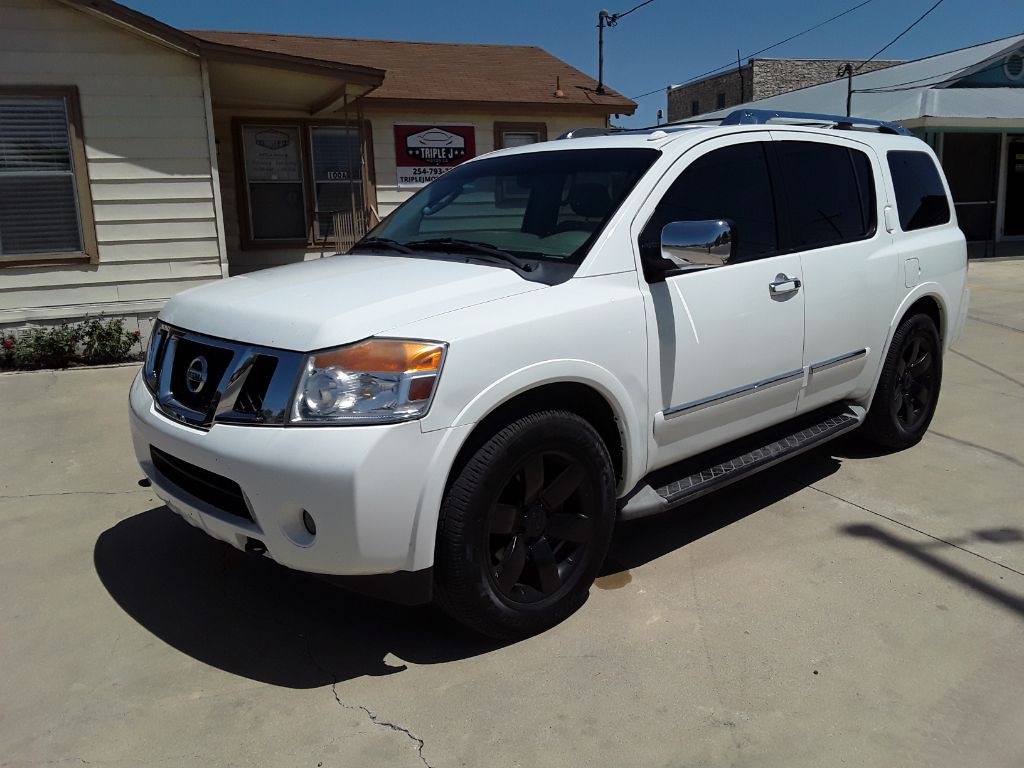 2010 Nissan Armada Image 12